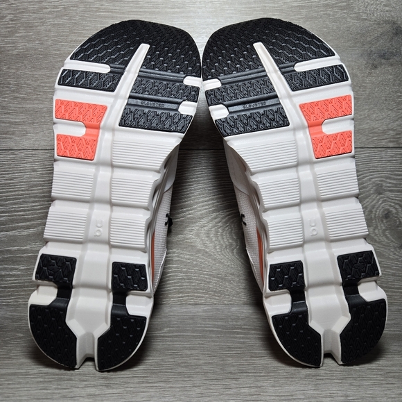 Mens On Cloud Cloudrunner 2 Size 13 White / Sand New In Box 3ME10140248 - Picture 5 of 8